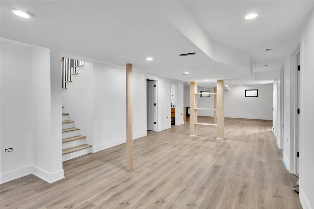 2740 Orchard Lane Wilmette IL 60091