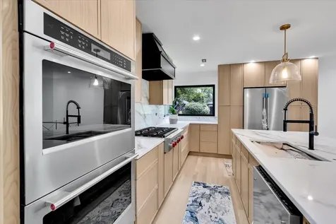 2740 Orchard Lane Wilmette IL 60091