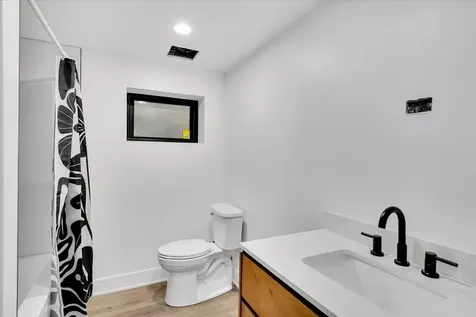 2740 Orchard Lane Wilmette IL 60091