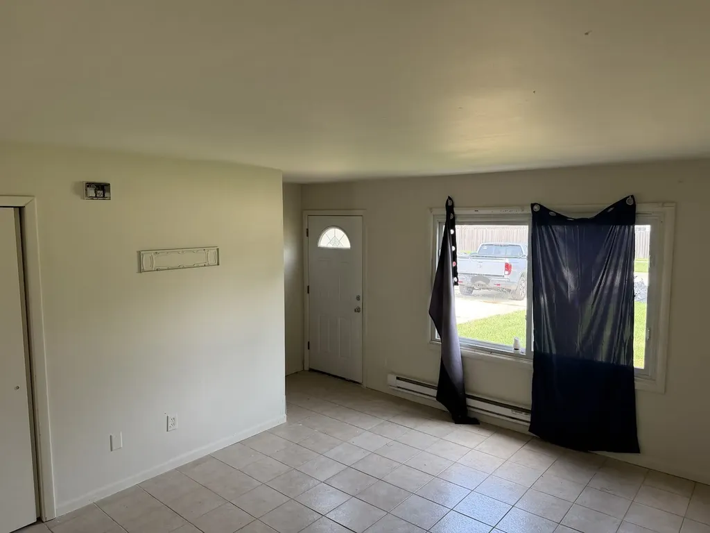 1060 & 1062 North Highland Avenue Aurora IL 60506
