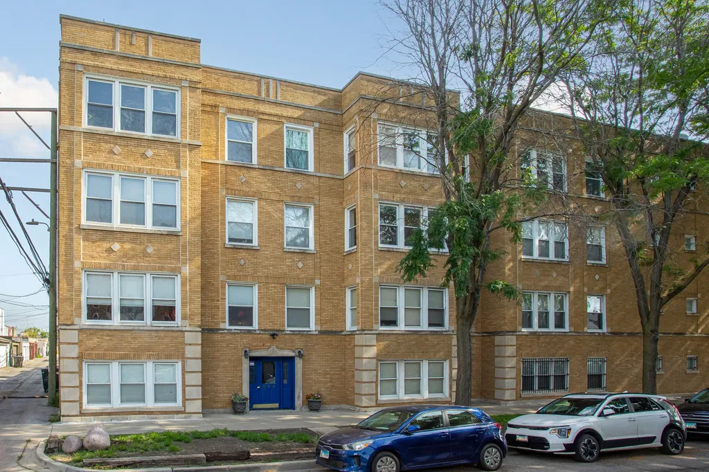 3512 West Leland Avenue Chicago IL 60625