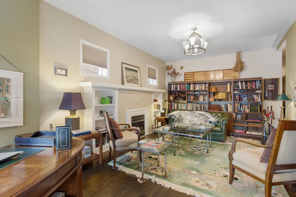 3512 West Leland Avenue Chicago IL 60625