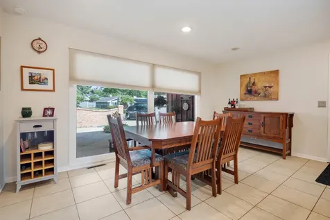 736 Deborah Avenue Elgin IL 60123