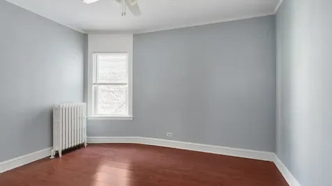 5714 North Christiana Avenue Chicago IL 60659