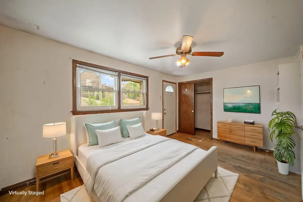 3753 South Emerald Avenue Chicago IL 60609