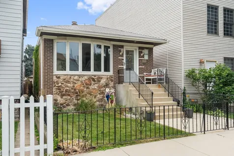 3753 South Emerald Avenue Chicago IL 60609
