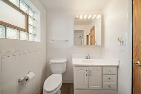 3753 South Emerald Avenue Chicago IL 60609