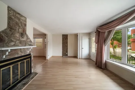 3753 South Emerald Avenue Chicago IL 60609