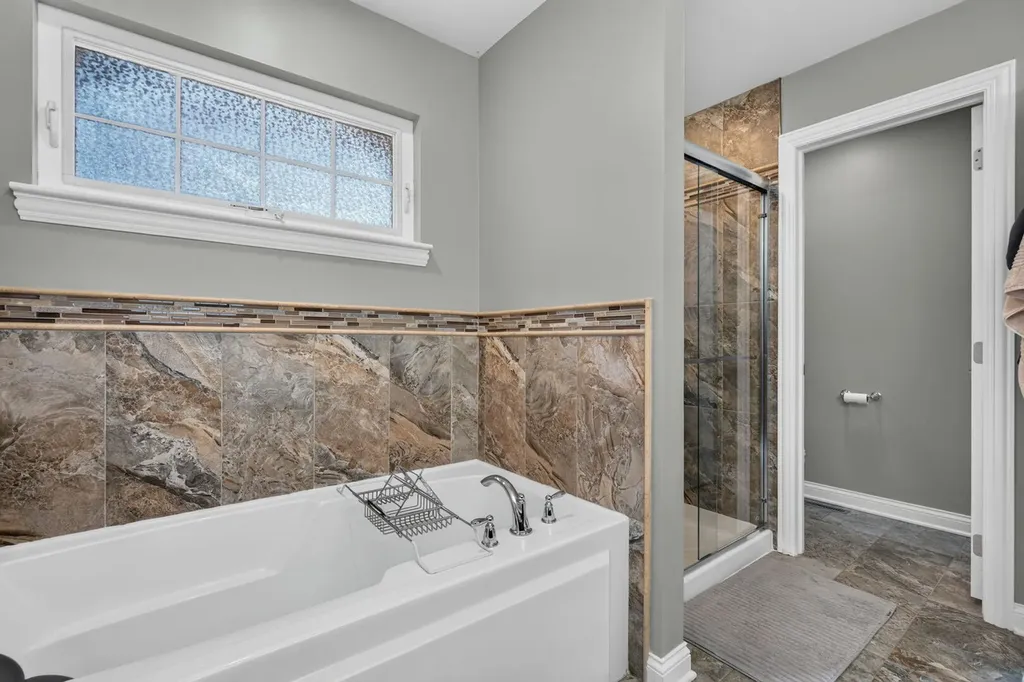 15526 South Red Bud Lane Lockport IL 60441