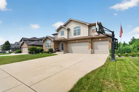 15526 South Red Bud Lane Lockport IL 60441