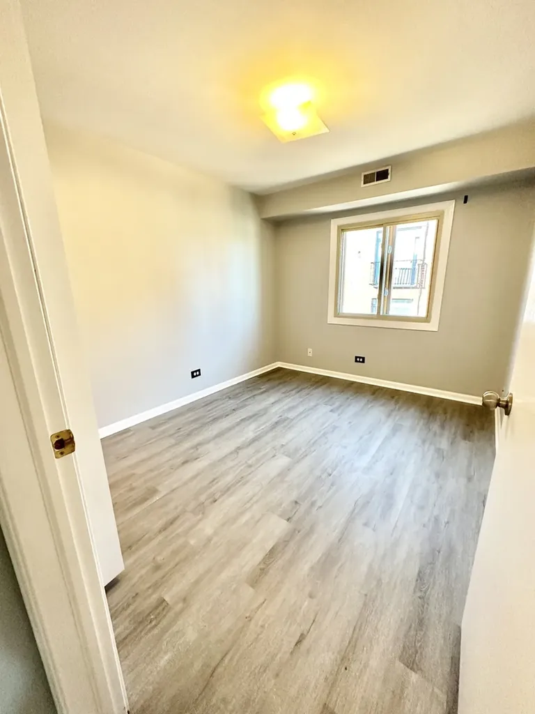 2738 South Wentworth Avenue Chicago IL 60616