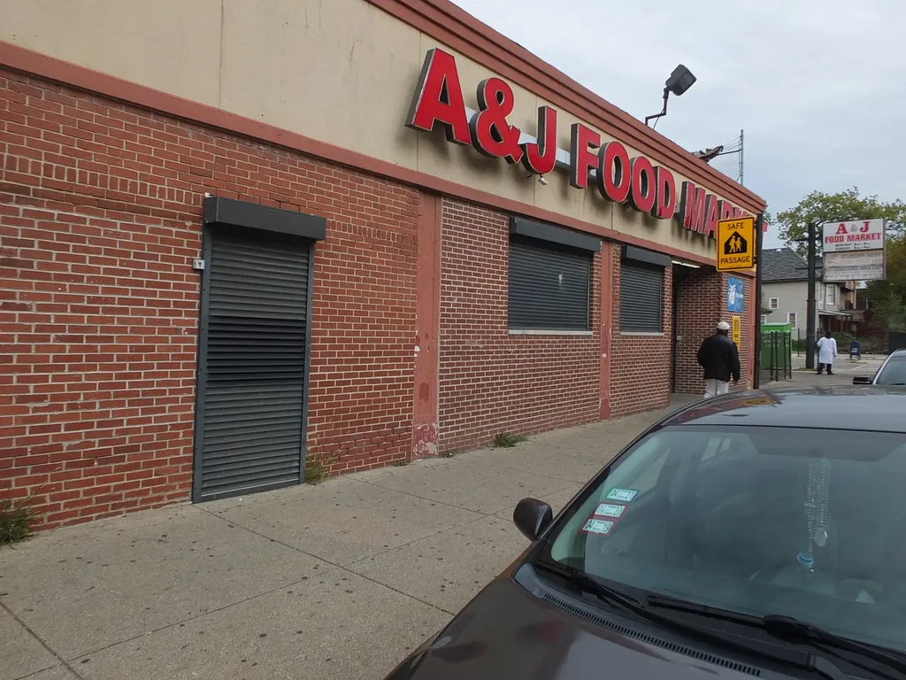 342 West 75th Street Chicago IL 60621