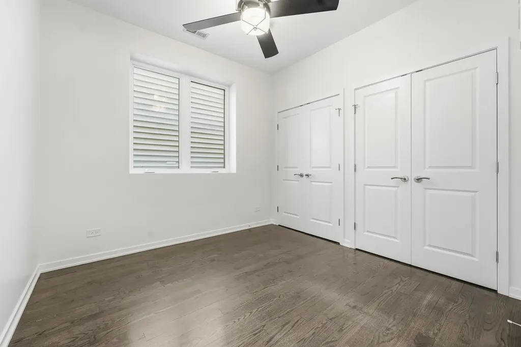 2712 North Artesian Avenue Chicago IL 60647