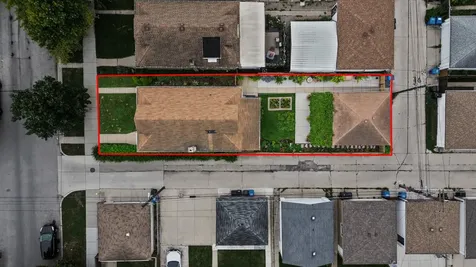 5144 North Kolmar Avenue Chicago IL 60630
