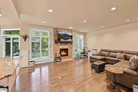 4821 Deepwood Lane Palatine IL 60067