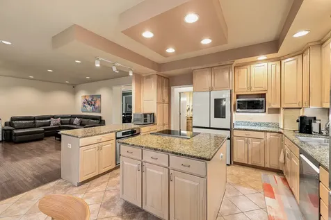 4821 Deepwood Lane Palatine IL 60067