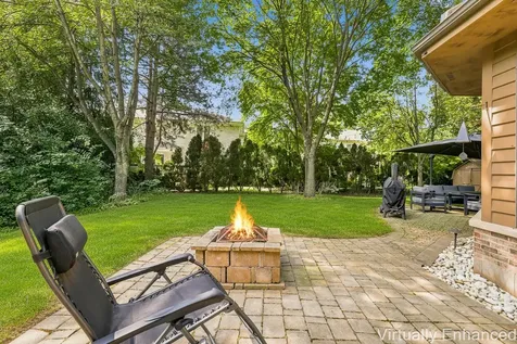 4821 Deepwood Lane Palatine IL 60067