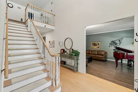 4821 Deepwood Lane Palatine IL 60067