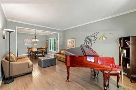 4821 Deepwood Lane Palatine IL 60067