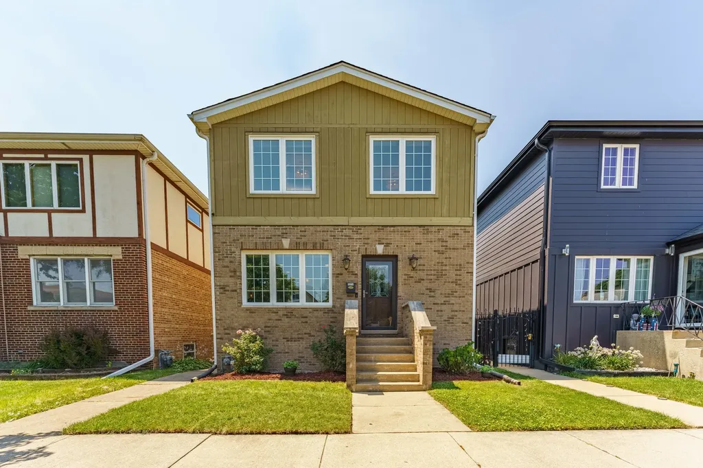2030 North 72nd Court Elmwood Park IL 60707
