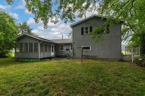 452 Docia Street Hillsdale IL 61257