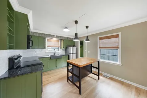 507 West Wesley Street Wheaton IL 60187