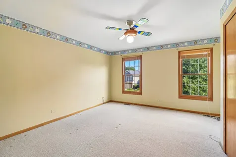 322 Chesapeake Lane Bloomingdale IL 60108