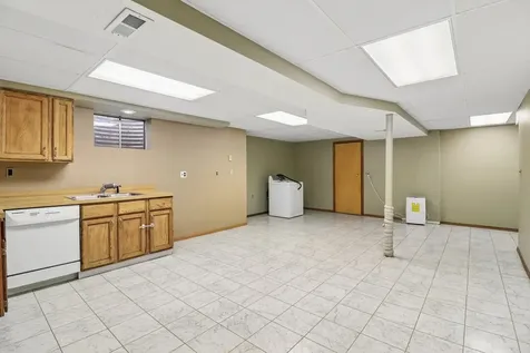 322 Chesapeake Lane Bloomingdale IL 60108