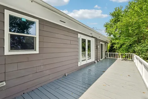 520 Woodlyn Drive Aurora IL 60505