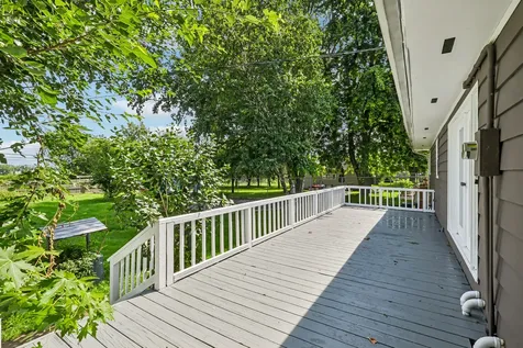 520 Woodlyn Drive Aurora IL 60505