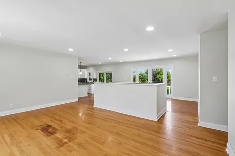 520 Woodlyn Drive Aurora IL 60505