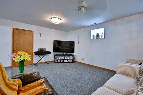 2511 North 74th Avenue Elmwood Park IL 60707