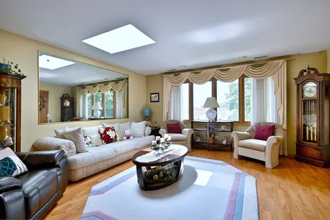 2511 North 74th Avenue Elmwood Park IL 60707