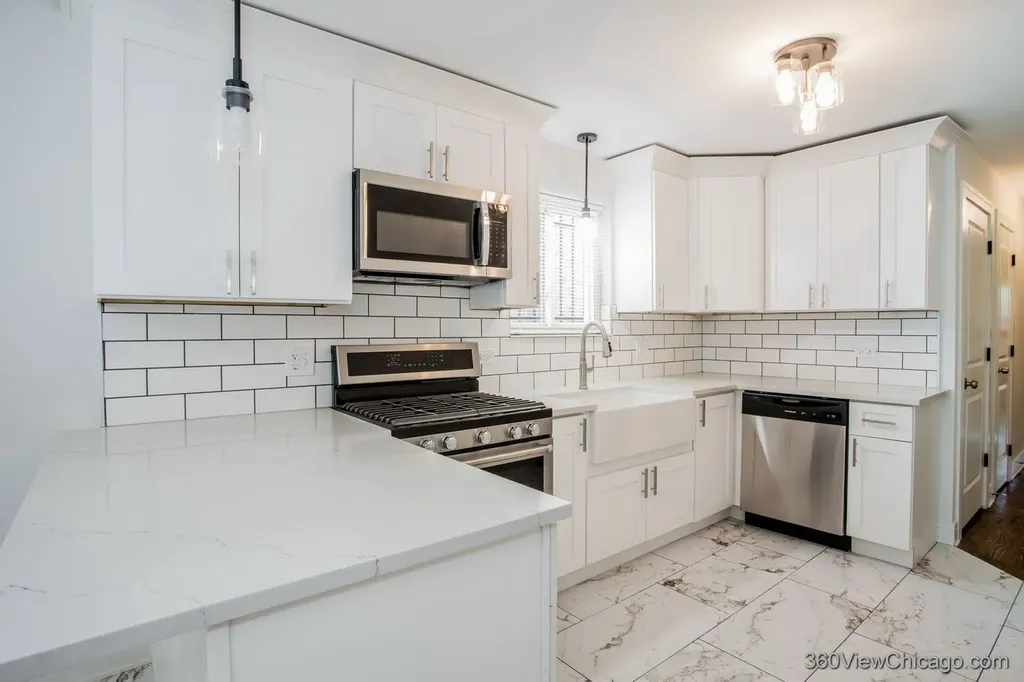 1037 West 103rd Street Chicago IL 60643