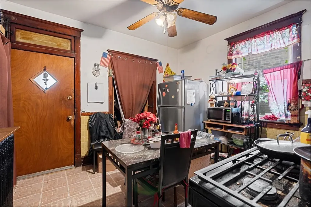 5937 South Maplewood Avenue Chicago IL 60629