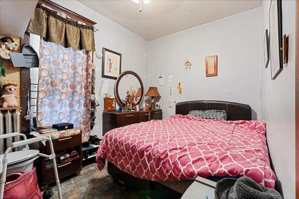 5937 South Maplewood Avenue Chicago IL 60629