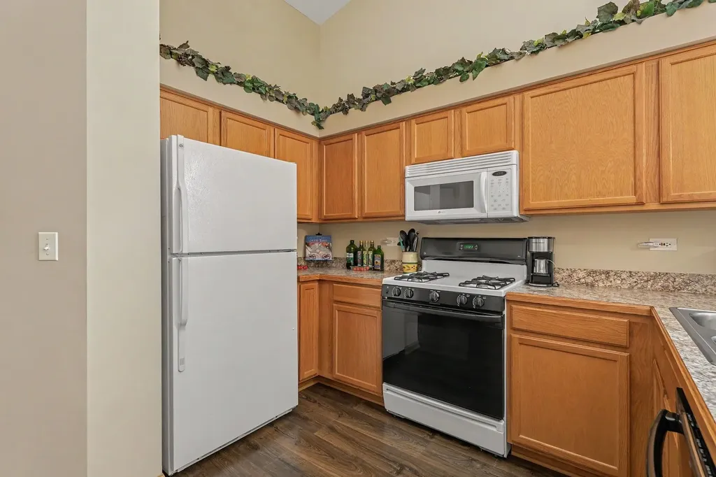 2824 Sun Valley Drive Plainfield IL 60586