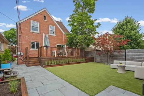6133 North Lenox Avenue Chicago IL 60646