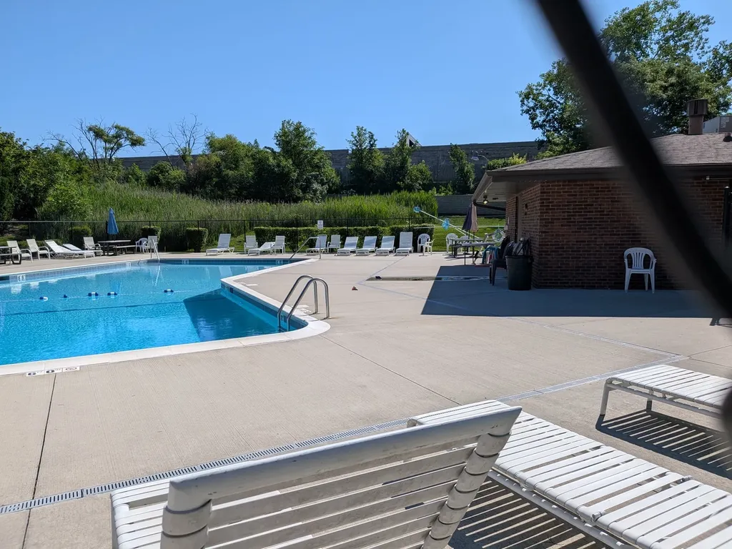 1231 Geneva Lane Lake Zurich IL 60047