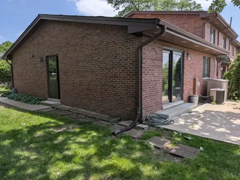 1231 Geneva Lane Lake Zurich IL 60047