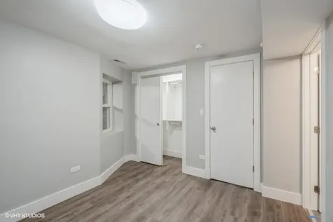4941 South Champlain Avenue Chicago IL 60615