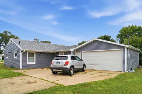 605 West 20th Street Rock Falls IL 61071