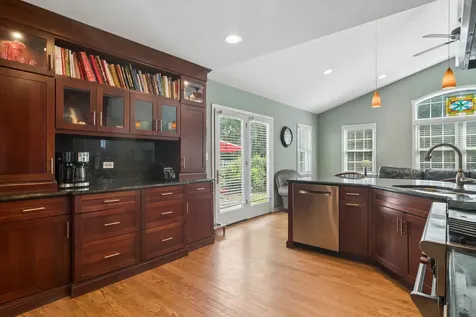 511 South Walnut Avenue Arlington Heights IL 60005