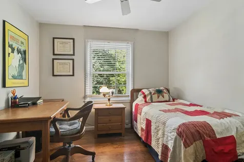 511 South Walnut Avenue Arlington Heights IL 60005