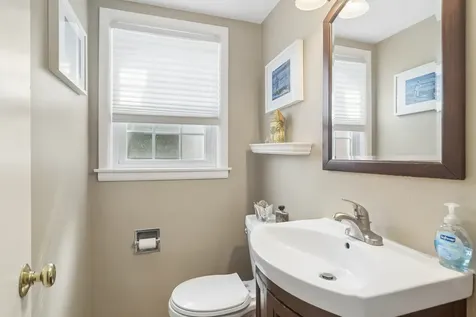 511 South Walnut Avenue Arlington Heights IL 60005