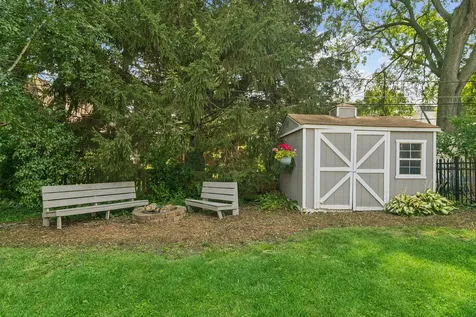 511 South Walnut Avenue Arlington Heights IL 60005