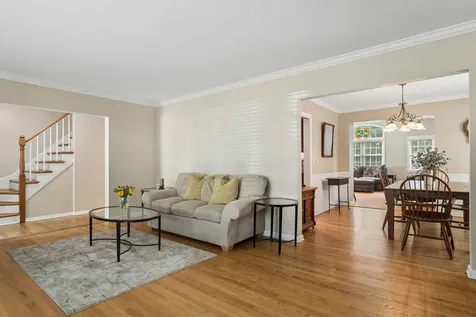 511 South Walnut Avenue Arlington Heights IL 60005