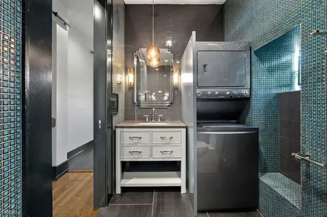 3513 North Sheffield Street Chicago IL 60657