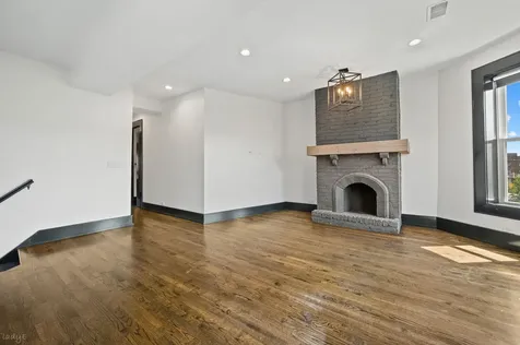 3513 North Sheffield Street Chicago IL 60657