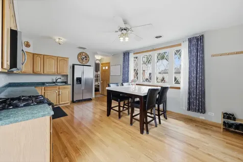 4850 Michigan Avenue Schiller Park IL 60176